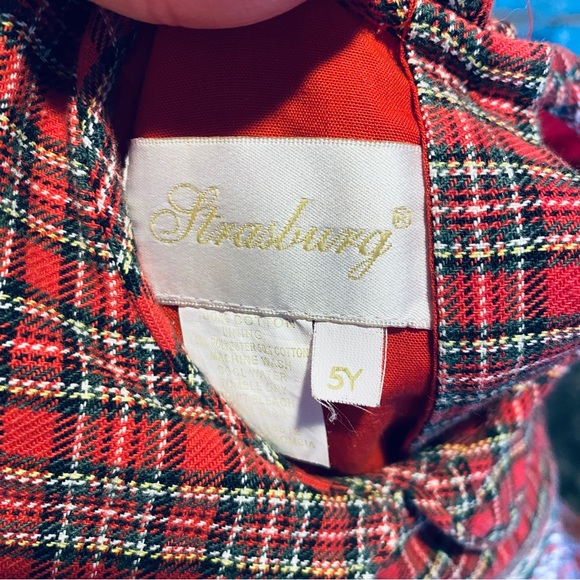 STRASBURG girls plaid flannel holiday smocked dress long 5y red green co… - Picture 3 of 5
